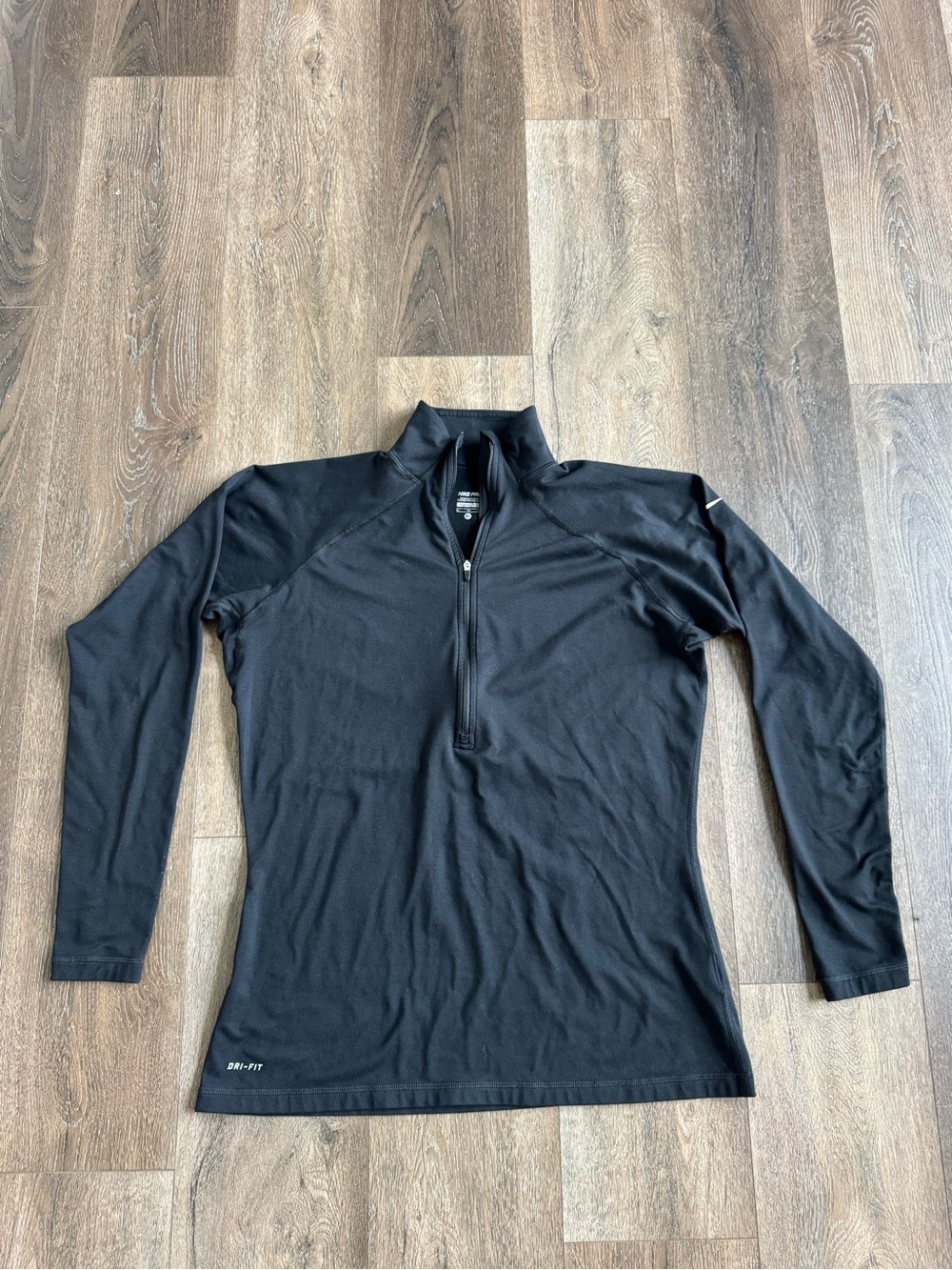 Nike Black Athletic Pull-Over Top Women’s size XL
